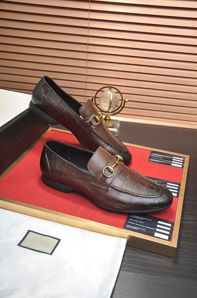 men's classic elegant business flats formal party dress shoes comfortable casual loafer 2021 male snakeskin wedding oxfords size 38-45, Black
men's classic elegant business flats formal party dress shoes comfortable casual loafer 2021 male snakeskin wedding oxfords size 38-45, Black