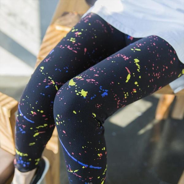 printing gym sportswear ankle length women legging floral pencil pants fitness leggins strech, Black
printing gym sportswear ankle length women legging floral pencil pants fitness leggins strech, Black