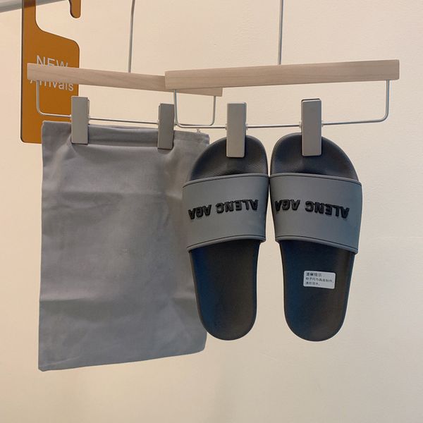 slippers 21 b paris slippers women wear flip flops letter print beach comfortable men's and women's zly, Black
slippers 21 b paris slippers women wear flip flops letter print beach comfortable men's and women's zly, Black