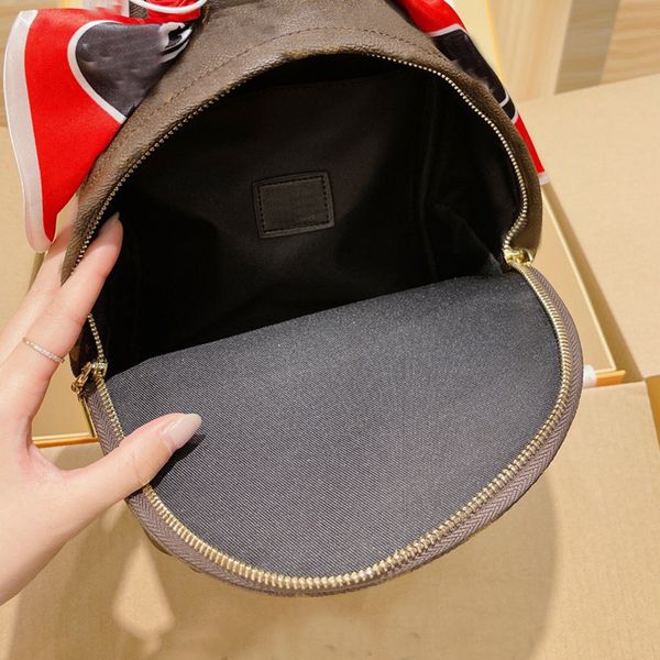genuine leather backpack vintage shoulder bag women handbag purse fashion backpacks widen shoulders strap multi-pocket exquisite hardware
genuine leather backpack vintage shoulder bag women handbag purse fashion backpacks widen shoulders strap multi-pocket exquisite hardware