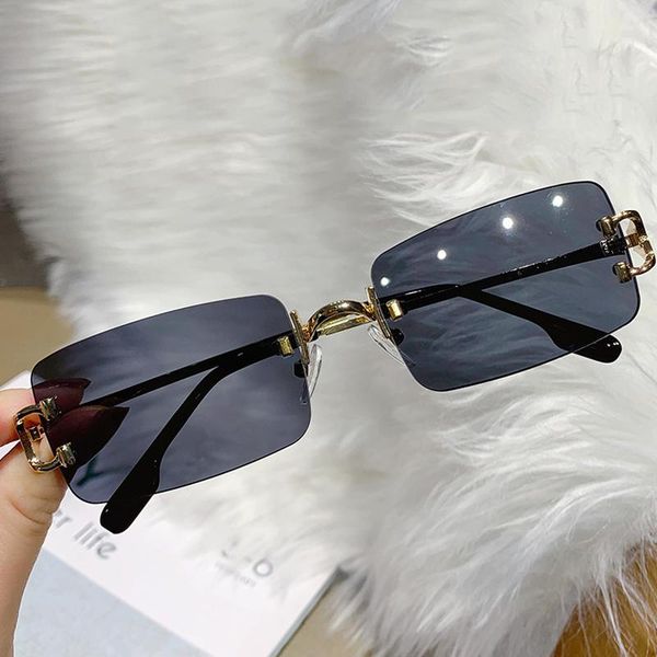 sunglasses design fashion rimless style square metal small frame women oval sun glasses oculos, White;black
sunglasses design fashion rimless style square metal small frame women oval sun glasses oculos, White;black