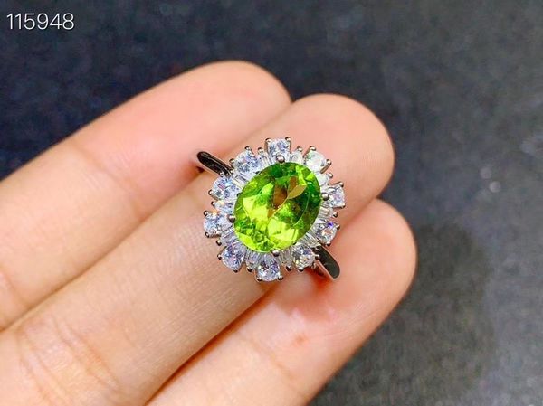 cluster rings the engagement gift peridot ring 925 sterling silver fine jewelry natural and real perido fashion woman, Golden;silver
cluster rings the engagement gift peridot ring 925 sterling silver fine jewelry natural and real perido fashion woman, Golden;silver