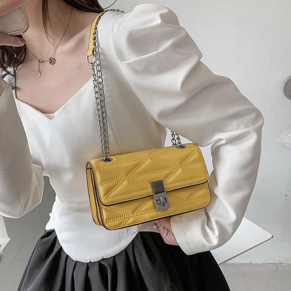 evening bags fashion trend ladies shoulder bag high-quality hardware lock pu leather female messenger daily girl dating commonly used
evening bags fashion trend ladies shoulder bag high-quality hardware lock pu leather female messenger daily girl dating commonly used