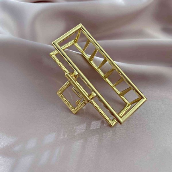 special offer 70% off luxury jewelry wang hong temperament han fan traceless headdress metal hairpin back of the head large bath hair grab, Golden;silver
special offer 70% off luxury jewelry wang hong temperament han fan traceless headdress metal hairpin back of the head large bath hair grab, Golden;silver