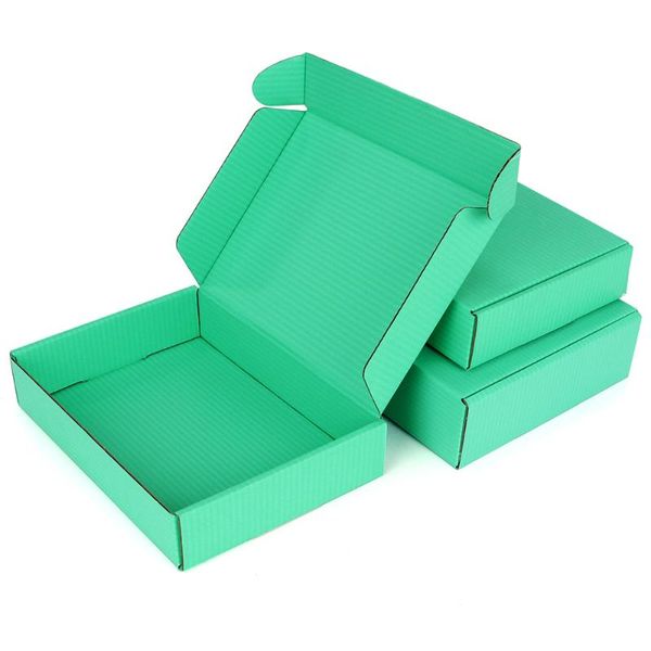 gift wrap 5pcs / 10pcs green box clothing transportation corrugated packaging small carton support customized size and printed logo 
gift wrap 5pcs / 10pcs green box clothing transportation corrugated packaging small carton support customized size and printed logo