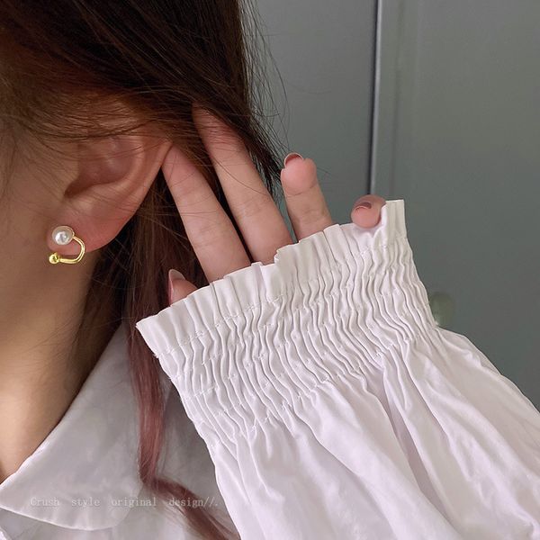 925 silver needle simple u-shaped pearl small earrings ins wind net red fashion temperament east gate earrings female
925 silver needle simple u-shaped pearl small earrings ins wind net red fashion temperament east gate earrings female