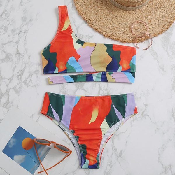 women's swimwear 2021 women print bikini swimsuit female one shoulder brazilian biquini bathing suit maillot de bain #g3, White;black
women's swimwear 2021 women print bikini swimsuit female one shoulder brazilian biquini bathing suit maillot de bain #g3, White;black