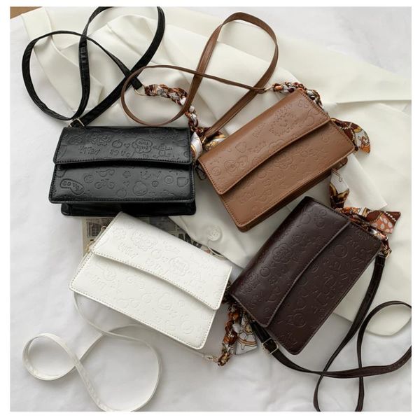 female trade underarm bag mobile simple 2021 messenger fashion shoulder phone cross foreign square small new one hkgim
female trade underarm bag mobile simple 2021 messenger fashion shoulder phone cross foreign square small new one hkgim