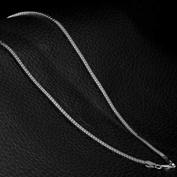 men's silver necklace niche fashion brand clavicle chain light luxury boys short 
men's silver necklace niche fashion brand clavicle chain light luxury boys short