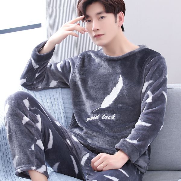 sleepwear male men nightwear plus size winter warm flannel pajamas sets long pant pajama set, Black;brown
sleepwear male men nightwear plus size winter warm flannel pajamas sets long pant pajama set, Black;brown