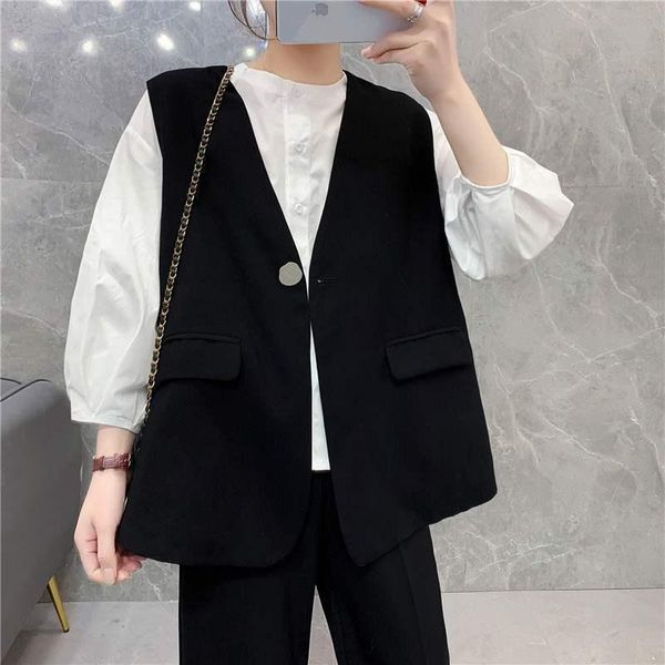 women's vests 2021 women spring summer casual loose large size female solid button sleeveless suit vest lady elegant chic waistcoat i53, Black;white
women's vests 2021 women spring summer casual loose large size female solid button sleeveless suit vest lady elegant chic waistcoat i53, Black;white