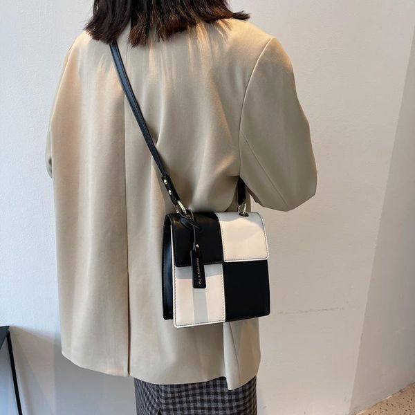 evening bags autumn contrast color bag 2021 portable female shoulder messenger pu leather small square handle
evening bags autumn contrast color bag 2021 portable female shoulder messenger pu leather small square handle