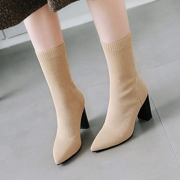 boots 2021 big size fall fashion women knitting yarn elastic socks winter stretch fabric ankle chunky medium heels shoes, Black
boots 2021 big size fall fashion women knitting yarn elastic socks winter stretch fabric ankle chunky medium heels shoes, Black