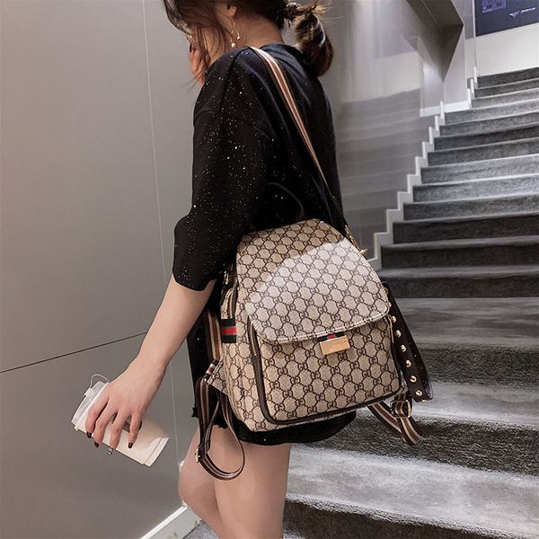 2021 new summer backpack womens bag shoulder backpack three-purpose backpack fashion multifunctional bag large capacity schoolbag
2021 new summer backpack womens bag shoulder backpack three-purpose backpack fashion multifunctional bag large capacity schoolbag