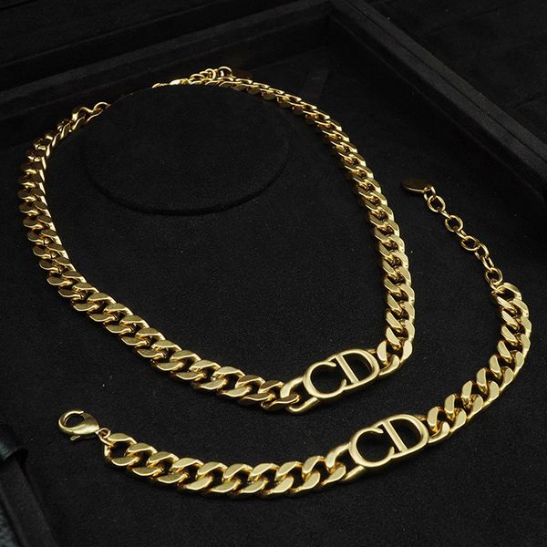 design jewelry necklace bronze heavy industry thick chain star same letter necklace bracelet, Golden;silver
design jewelry necklace bronze heavy industry thick chain star same letter necklace bracelet, Golden;silver