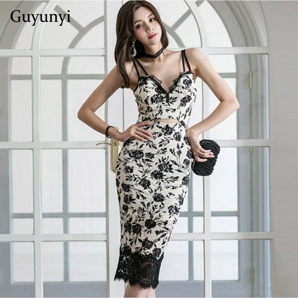 Floral Lace Sexy Club Dress 2021 Summer Sleeveless Spaghetti Strap V-Neck High Waist Hollow Elegant Pencil Party Dress Women, Cx1749
Floral Lace Sexy Club Dress 2021 Summer Sleeveless Spaghetti Strap V-Neck High Waist Hollow Elegant Pencil Party Dress Women, Cx1749