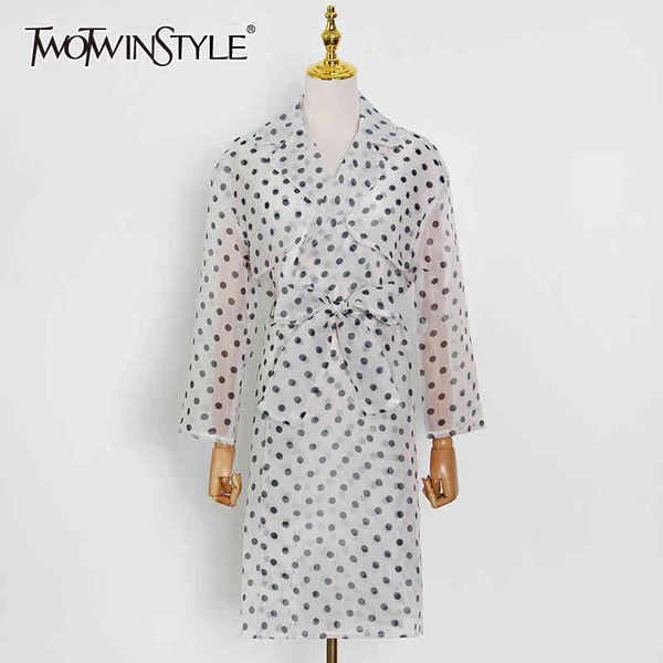 polka dot trench for women lapel long sleeve hit color loose lace up a line coats female spring clothing 210524, Tan;black
polka dot trench for women lapel long sleeve hit color loose lace up a line coats female spring clothing 210524, Tan;black