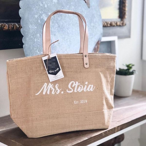 personalized jute bags with mrs name market tote bag beach bridesmaid handbag bridal burlap bachelorette party gift duffel
personalized jute bags with mrs name market tote bag beach bridesmaid handbag bridal burlap bachelorette party gift duffel