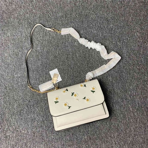 women luxurys designers bags 2021 crossbody bag handbag designer handbags zhouzhoubao123 purse wallet zou organ postman summer ju chain shou
women luxurys designers bags 2021 crossbody bag handbag designer handbags zhouzhoubao123 purse wallet zou organ postman summer ju chain shou