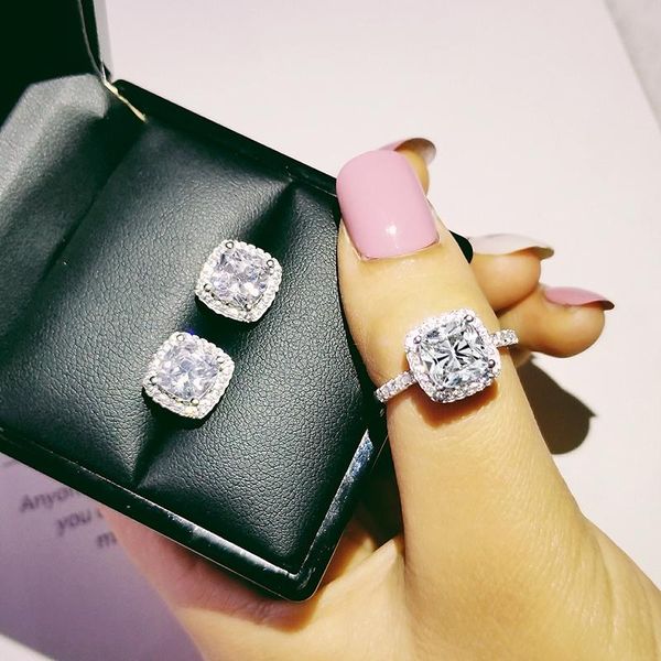 earrings & necklace solid 925 sterling silver cushion cut zircon cz jewelry set engagement ring stud earring for wedding women gift j1099
earrings & necklace solid 925 sterling silver cushion cut zircon cz jewelry set engagement ring stud earring for wedding women gift j1099