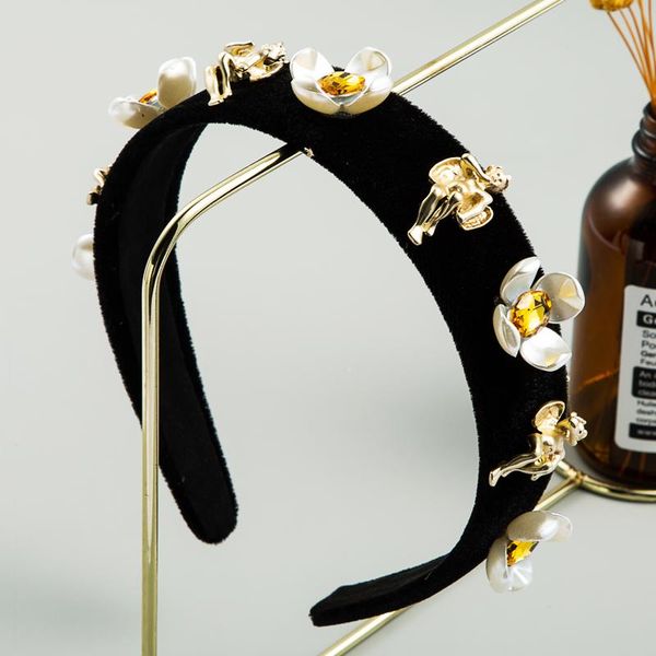 hair clips & barrettes classic baroque pearl flower crystal headband women's artificial gold goddess statue velvet band party accessori, Golden;silver
hair clips & barrettes classic baroque pearl flower crystal headband women's artificial gold goddess statue velvet band party accessori, Golden;silver