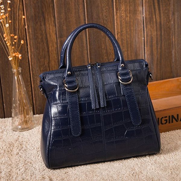 shoulder bags european/american leather handbags pattern layer cowhide ladies handbag all-match messenger bag
shoulder bags european/american leather handbags pattern layer cowhide ladies handbag all-match messenger bag