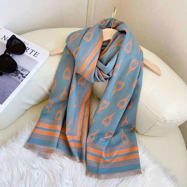 womens scarf autumn and winter korean style reversible cashmere-like european and american scarf warm cloak dual-use thickened long section, Blue;gray
womens scarf autumn and winter korean style reversible cashmere-like european and american scarf warm cloak dual-use thickened long section, Blue;gray