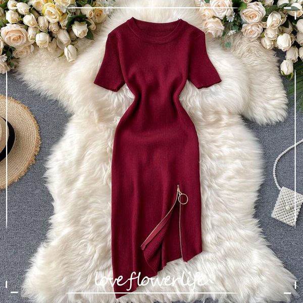 vintage ladies slim summer short sleeve knitted dress women casual zipper split party bodycon dress elegant mini vestidos 210521, Black;gray
vintage ladies slim summer short sleeve knitted dress women casual zipper split party bodycon dress elegant mini vestidos 210521, Black;gray