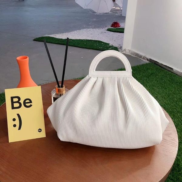 evening bags pleated bucket bag leather circle ring hand dumpling luxury handbags ruched design daily pouch small female crossbody
evening bags pleated bucket bag leather circle ring hand dumpling luxury handbags ruched design daily pouch small female crossbody