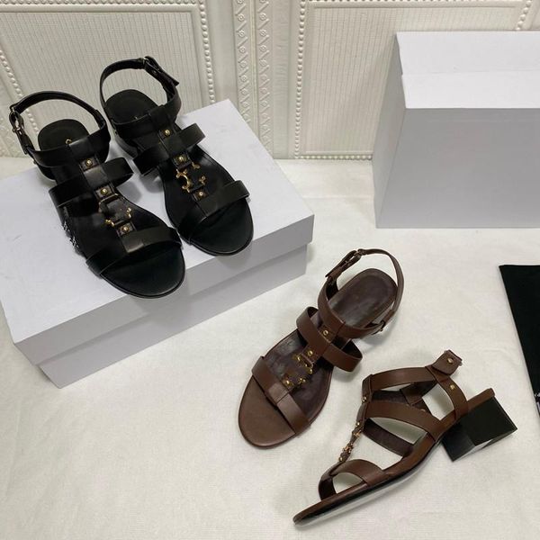 sandals square toe casual women metal decro sandal 2021 retro slippers for est, Black
sandals square toe casual women metal decro sandal 2021 retro slippers for est, Black