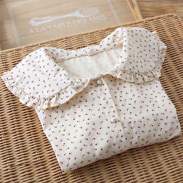 women's blouses & shirts lamtrip romantic flowers print cotton peter pan collar covered button long sleeve shirt blouse kawaii top, White
women's blouses & shirts lamtrip romantic flowers print cotton peter pan collar covered button long sleeve shirt blouse kawaii top, White