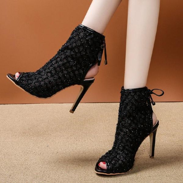 fashion black summer sandals lace up cross-tied peep toe high heel ankle strap net surface hollow out
fashion black summer sandals lace up cross-tied peep toe high heel ankle strap net surface hollow out