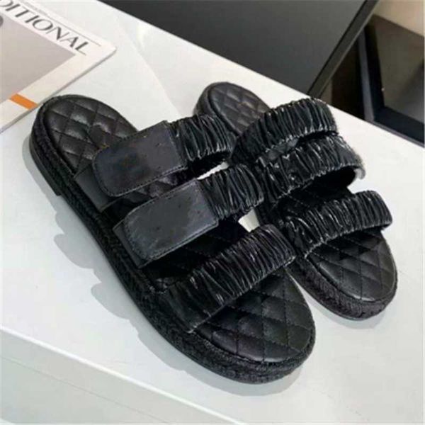 splicing platform slippers folds sports beach casual electric embroidery rope women's shoes, Black
splicing platform slippers folds sports beach casual electric embroidery rope women's shoes, Black