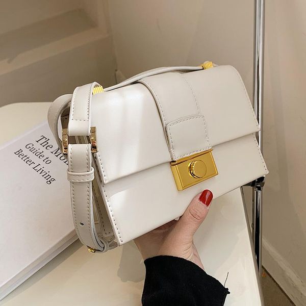 shoulder bags bag lattice 2021 saddle fashion high-quality pu leather women's designer handbag chain messenger
shoulder bags bag lattice 2021 saddle fashion high-quality pu leather women's designer handbag chain messenger