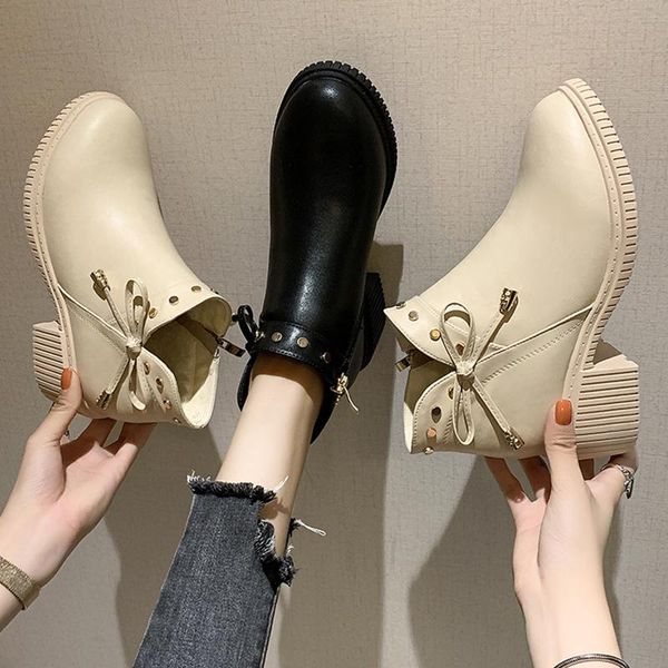 women's bow rivet boots 2021 winter autumn single boot british fashion slippers, Black
women's bow rivet boots 2021 winter autumn single boot british fashion slippers, Black