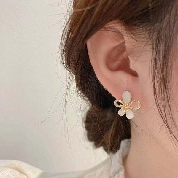 dangle & chandelier origin summer temperament gold color flower earring for women girls hollow out opals shining rhinestone jewelry, Silver
dangle & chandelier origin summer temperament gold color flower earring for women girls hollow out opals shining rhinestone jewelry, Silver