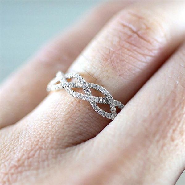 wedding rings huitan chic for women twist bands design temperament fashion silver color brilliant cz jewelry, Slivery;golden
wedding rings huitan chic for women twist bands design temperament fashion silver color brilliant cz jewelry, Slivery;golden