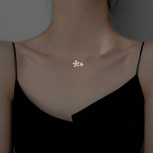 flower necklace female niche design feeling do not fade necklace chain of clavicle dust system, Silver
flower necklace female niche design feeling do not fade necklace chain of clavicle dust system, Silver