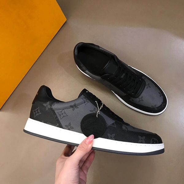 2021ss luxury designer sneaker platform trainers suede calfskin shoes mens true leather fashion trend designer sneakers size 38-44 come with, Black
2021ss luxury designer sneaker platform trainers suede calfskin shoes mens true leather fashion trend designer sneakers size 38-44 come with, Black
