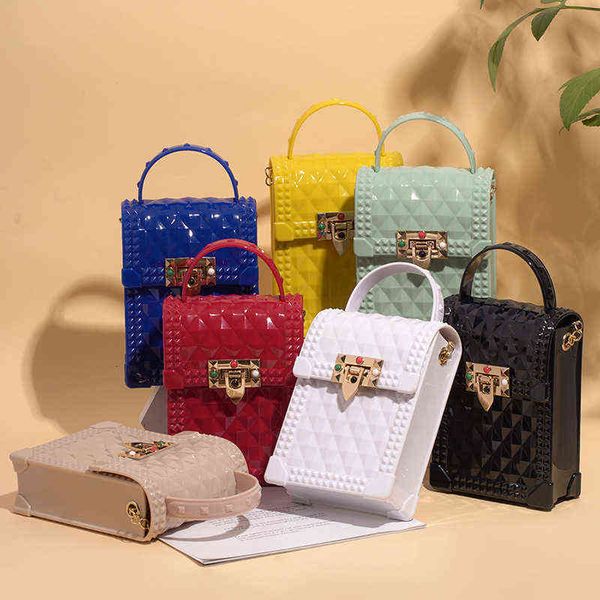 2021 women's bag jelly buckle lock chain single shoulder menger lingge
2021 women's bag jelly buckle lock chain single shoulder menger lingge