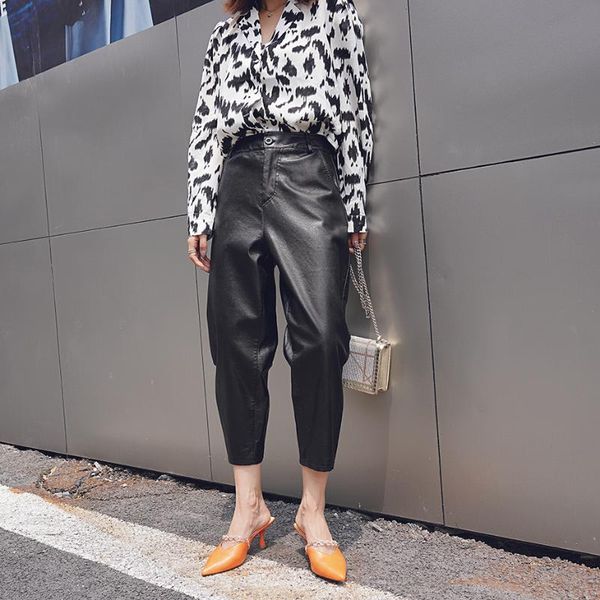 women's pants & capris vintage chic pu women leather trousers wide pencil street style high waisted black calf-length bottoms plus, Black;white
women's pants & capris vintage chic pu women leather trousers wide pencil street style high waisted black calf-length bottoms plus, Black;white
