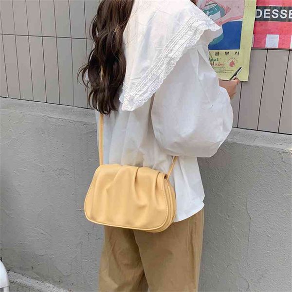 saddle female cloud white bag, hand messenger, korean chic simple fairy fold 2020 new fashion
saddle female cloud white bag, hand messenger, korean chic simple fairy fold 2020 new fashion