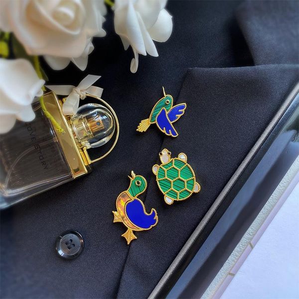 pins, brooches european and american style luxury metal texture duckling brooch clothes bag lovely creative enamel pin lovers animal badge, Gray
pins, brooches european and american style luxury metal texture duckling brooch clothes bag lovely creative enamel pin lovers animal badge, Gray