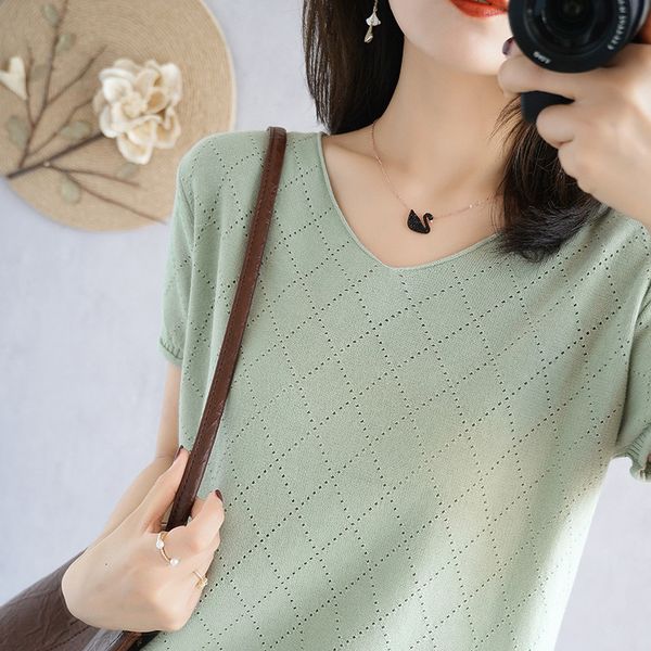 t-shirt 2021 summer cotton hollowed out short sleeve female v-neck loose bottomed sweater korean versatile t-shirt fashion, White
t-shirt 2021 summer cotton hollowed out short sleeve female v-neck loose bottomed sweater korean versatile t-shirt fashion, White