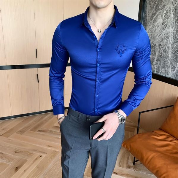 men's dress shirts british plus size 5xl men fashion 2021 long sleeve embroidery for slim fit formal wear gentlemen, White;black
men's dress shirts british plus size 5xl men fashion 2021 long sleeve embroidery for slim fit formal wear gentlemen, White;black