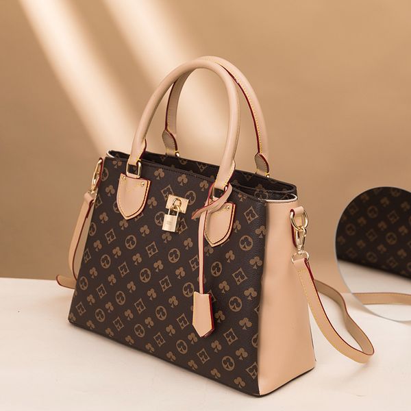 printed handbag 2021 new women's fashion trend tote bag single shoulder messenger princess mommy
printed handbag 2021 new women's fashion trend tote bag single shoulder messenger princess mommy