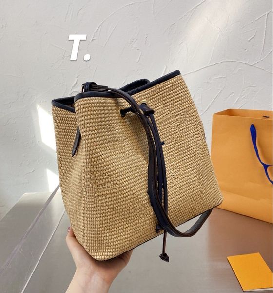 branded crossbody handbag designer tote bag mini luxurys bags noble women's fashion matching letter print drawstring bucket dia
branded crossbody handbag designer tote bag mini luxurys bags noble women's fashion matching letter print drawstring bucket dia