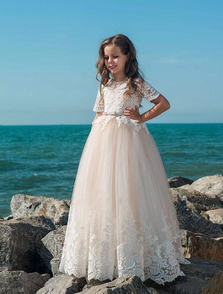 girl's dresses lace applique sheer neck flower girl dress wedding party half sleeve girls first communion, Red;yellow
girl's dresses lace applique sheer neck flower girl dress wedding party half sleeve girls first communion, Red;yellow