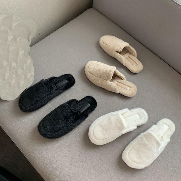 slippers outside furry mules women fur winter cotton shoes ladies flat cover toe warm plush slides femme fleeces pantuflas 2021, Black
slippers outside furry mules women fur winter cotton shoes ladies flat cover toe warm plush slides femme fleeces pantuflas 2021, Black