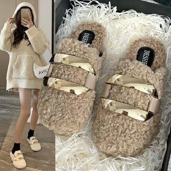 slippers 2021wool shoes ladies metal chain fluffy faux fur outside mules furry slides plush flip flops girl sandals, Black
slippers 2021wool shoes ladies metal chain fluffy faux fur outside mules furry slides plush flip flops girl sandals, Black
